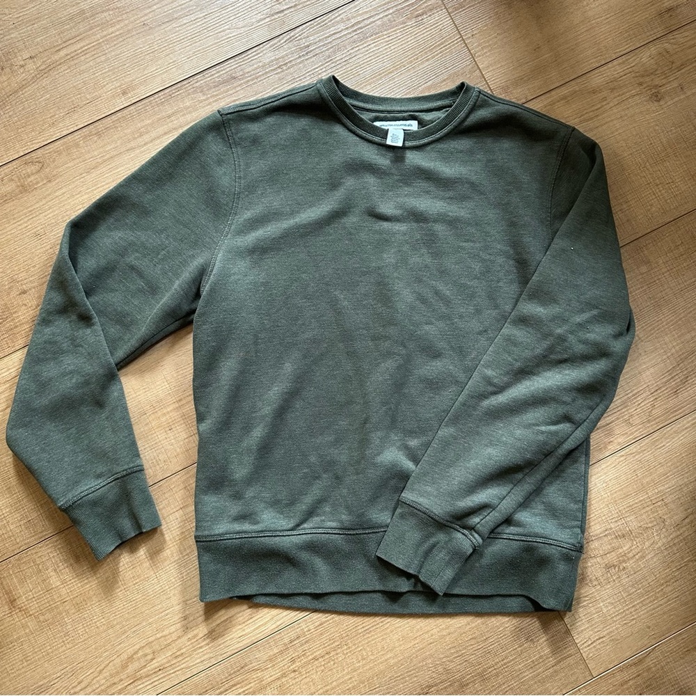 Amazon Essentials Forest Green Crew